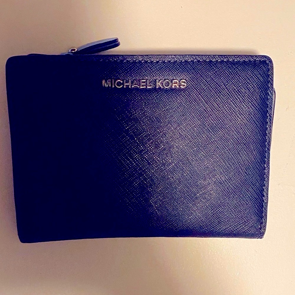 Michael Kors Midnight Blue Wallet - Picture 1 of 3